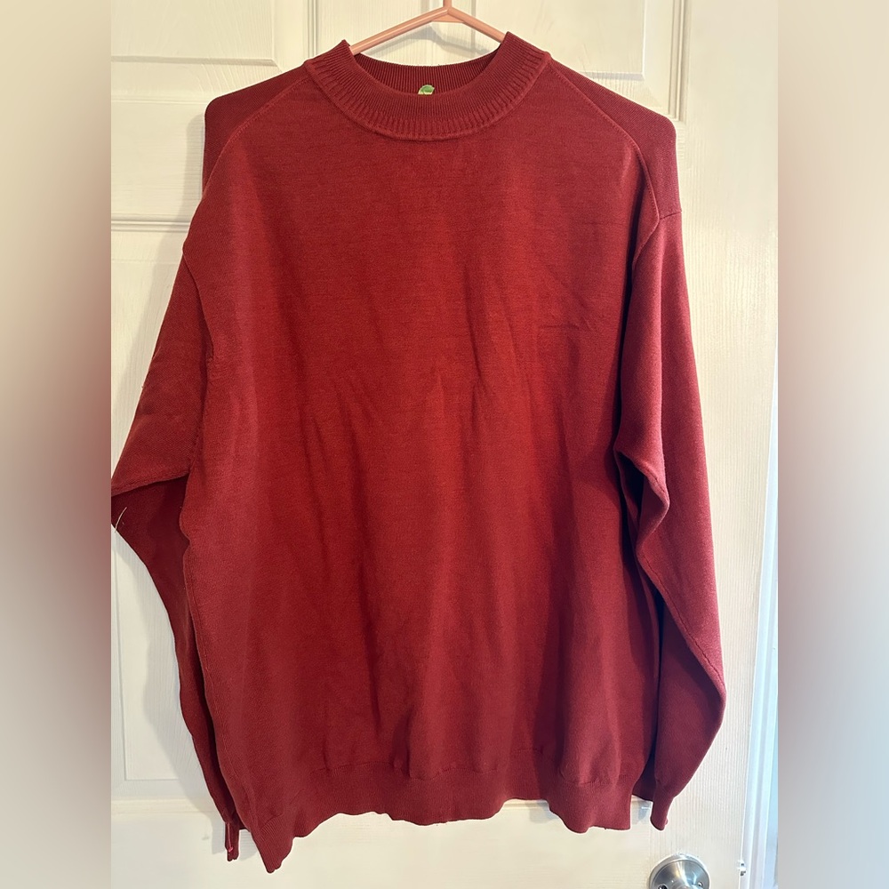 Tommy Bahama Red Crewneck Sweater ptp 25